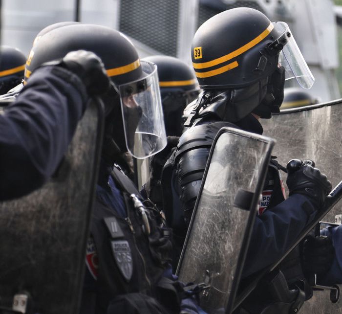 No more serifs, same bright colours: Google new identity (Demo)