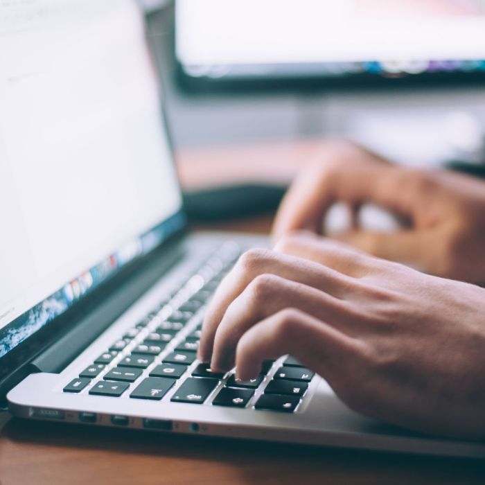 The Presidential Candidates Debate Granting Asylum (Demo)