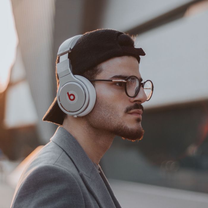 No more serifs, same bright colours: Google new identity (Demo)