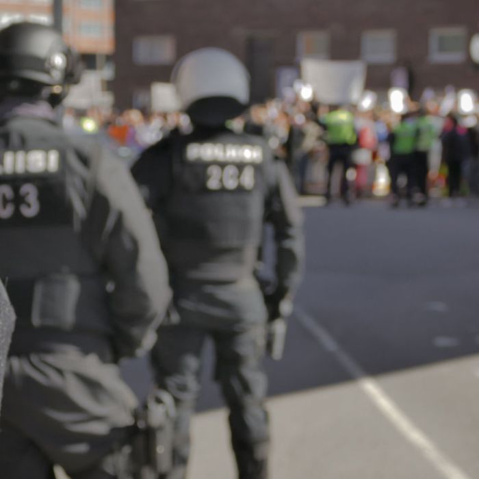 The Presidential Candidates Debate Granting Asylum (Demo)