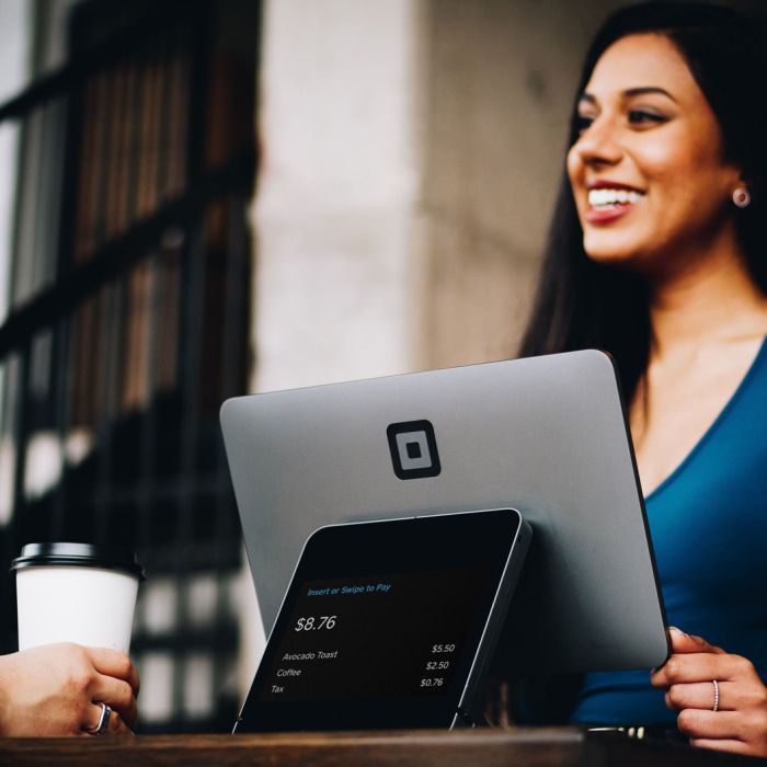 Electric Cars: Can They Go The Distance on Vast Australian Roads? (Demo)