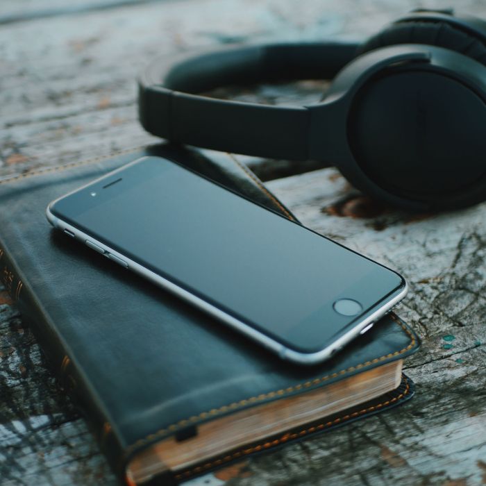 Apple Software Upgrade Will Slow Down Your iPhone (Demo)