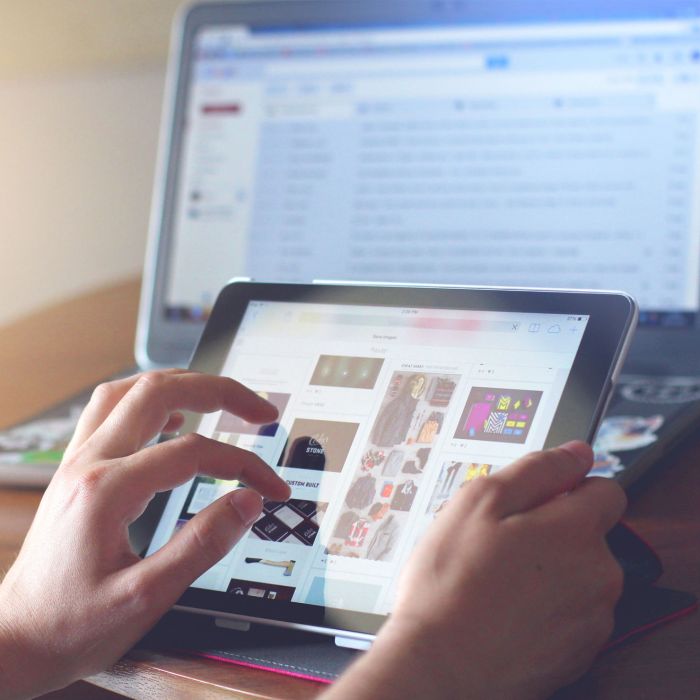 The Presidential Candidates Debate Granting Asylum (Demo)