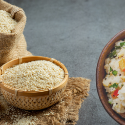 सूजी/ रवा से बना हुआ नाश्ता