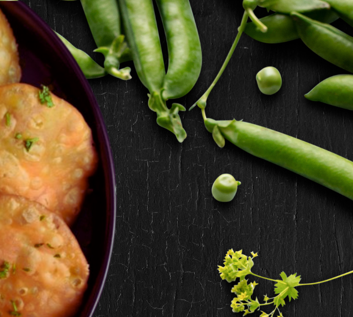 मटर की कचौरी रेसिपी | बाज़ार जैसी खस्ता कचौरी